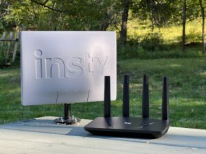 new insty connect gray antenna and gen 2 router